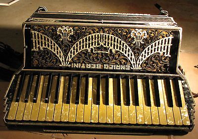 Enrico Bertini Accordion 41 Note 120 Bass with Lifton Case