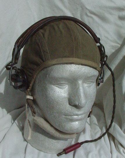 WW 2 AAF A 9 Wool Flying Helmet & HB 7 HS 33 Earphones