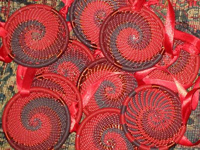 Piece Set African Zulu Telephone Wire Basket Red Wine Christmas