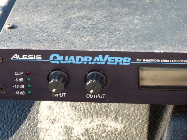 Alesis Quadraverb vintage digital effects reverb etc