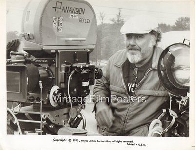 ROBERT ALTMAN & Panavision Camera, orig 1973 mint portrait still