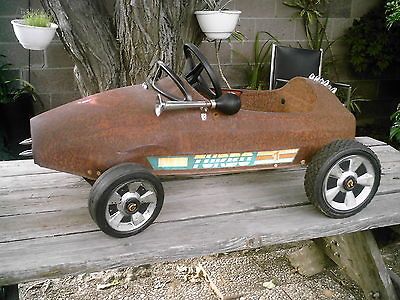 RARE 1950s   1960s STEEL PEDAL RACE CAR.INDY 500