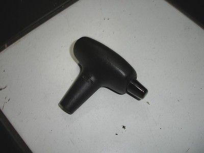 1982   92 FIREBIRD TRANS AM OEM SHIFTER KNOB HANDLE BUTTON #120512E