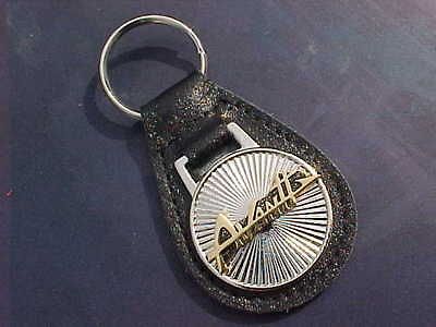 GOLD STUDEBAKER AVANTI COLLECTOR CAR SILVER STAR LEATHER KEY FOB MINT