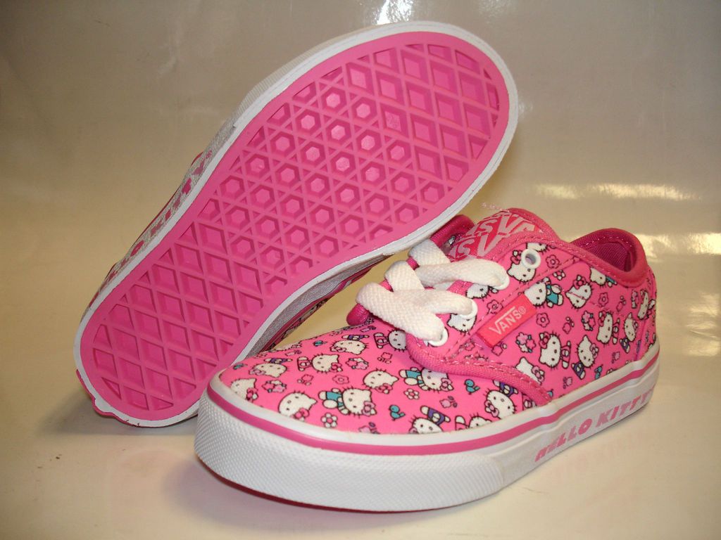 KITTY) ATWOOD 0K2U73A YOUTH AZALEA PINK/TRUE WHITE SIZE 10.5C 3Y