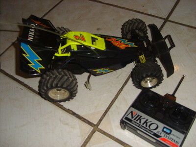 NIKKO BRAT 2 VINTAGE RC CAR RUNS GOOD WITH REMOTE