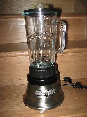 Steel Base WARING KITCHEN CLASSICS 2 SPEED COUNTER TOP BLENDER