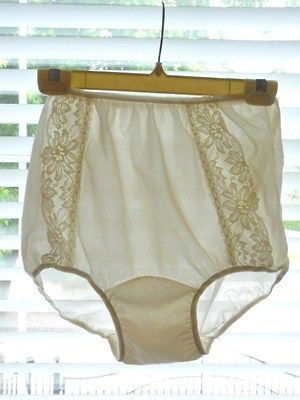 VINTAGE 50S SHEER LACY WHITE NYLON VICO PANTIES DOUBLE NYLON GUSSET