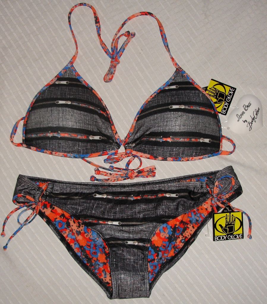 Love Bra Swimsuit top w/ Loop Surf Riders Choose XL L or M Body Glove