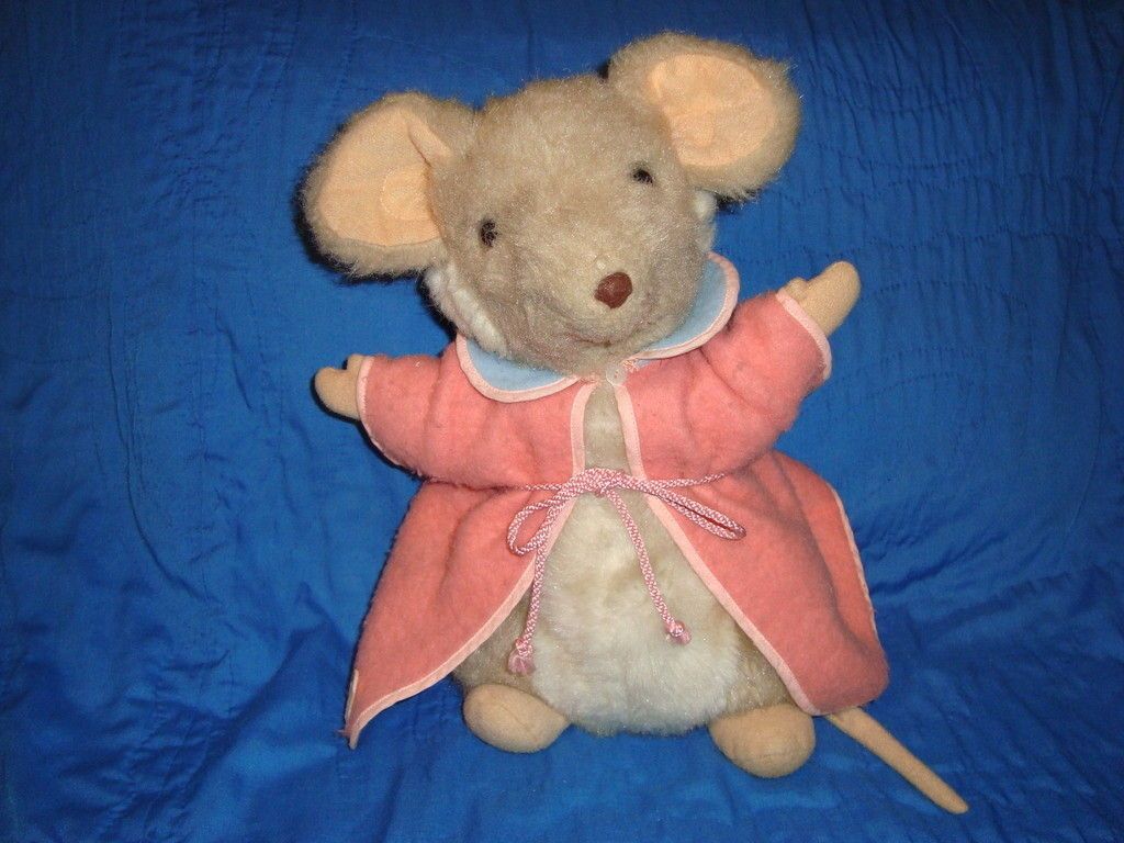 Exclusive Harrods Merrythought Mouse Pajama Bag 13