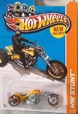 Hot Wheels Blastous Moto   3 Wheel Motorcycle   Yellow   New Models