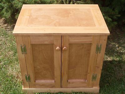 CUSTOM FINISHED WOOD CAT LITTER BOX CABINET / PLAYHOUSE