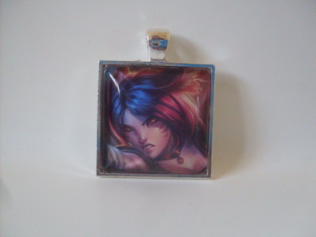 LEAGUE OF LEGENDS Champion Charm Glass Pendant Necklace   Handmade