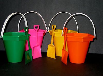 PLASTIC GALLON SAND BUCKETS BEACH BUCKETS PAILS LIDS SHOVELS MFG USA