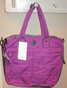 LULULEMON FAST IN FLIGHT TOTE BAG IN VERY VIOLET NEW WITH TAGS