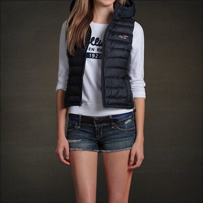 89 Hollister by Abercrombie Daley Ranch NAVY PUFFER VEST JACKET