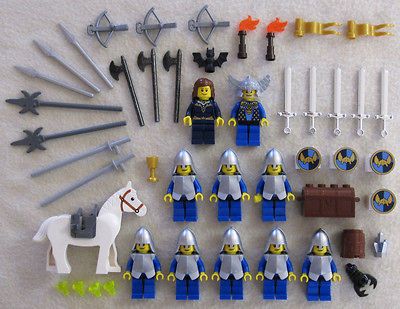 CASTLE KNIGHT MINIFIG LOT figures people men Crown minifigures guys