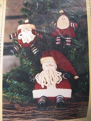 Sew Country~BUTTON LEG SANTA~Soft Sculpture Doll Kit~New In Package