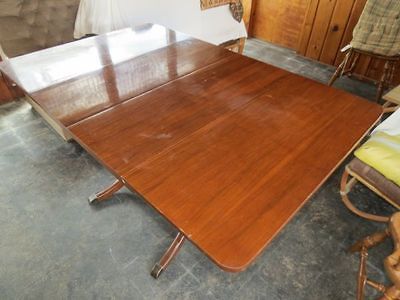 Antique Duncan Phyfe Drop Leaf Dining Table