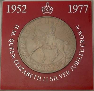 QUEEN ELIZABETH II SILVER JUBILEE CROWN/Collecti ble