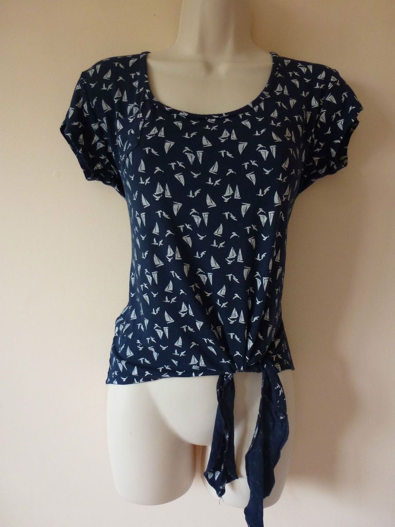 G21 NAVY BLUE BOAT BIRDS NAUTICAL SAILOR LACE UP SIDE TOP T SHIRT VEST