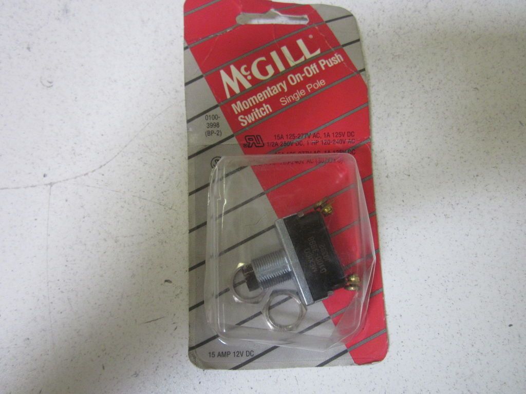 MCGILLN 0100 3998 MOMENTARY ON OFF PISH SWITCH SINGLE POLE *NEW IN A