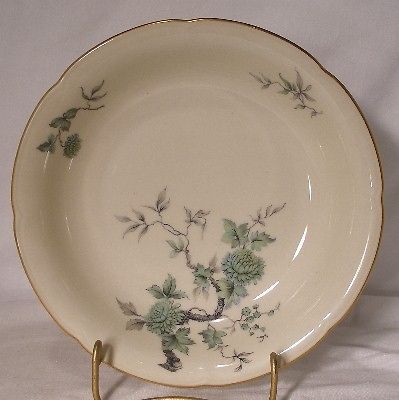 ROYAL BAYREUTH china ROB209 Ming Green Soup Salad Bowl