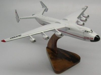 Antonov An 225 Mriya Russian Airplane Wood Model Regular