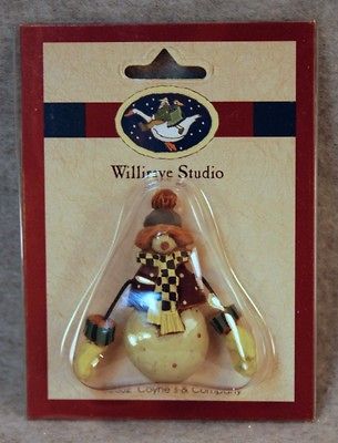 WILLIRAYE SNOWMAN SNOWMAN w/CHECKERED SCARF PIN WW2632   CHRISTMAS