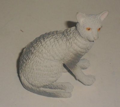 White Angora Cat   Rubber PVC SAFARI LTD Animal Exotic Cat Collectible