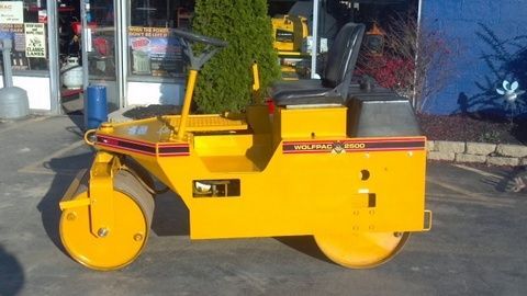 Stone Wolf Pac 2500 Asphalt Roller Lawn Roller Honda Commercial Engine