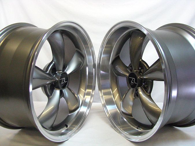 Mustang ® Bullitt Wheels 18x9 & 18x10 inch 2005   2013, 18 inch Rims