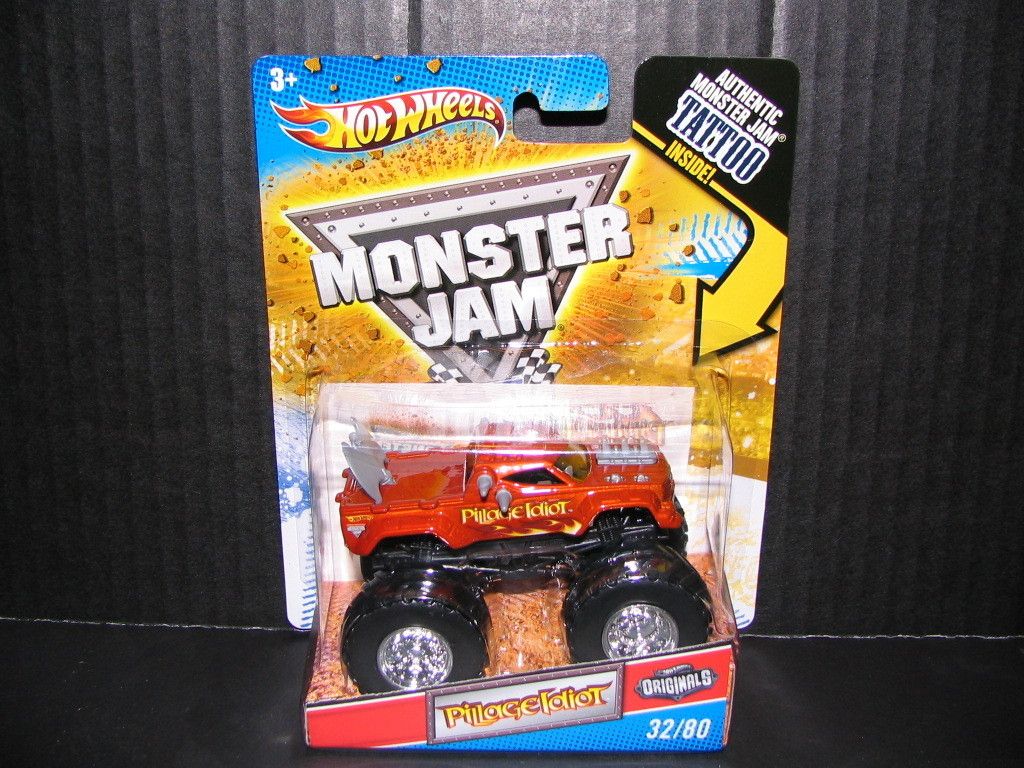 2011 Hot Wheels Monster Jam Pillage Idiot 32 80 Monster Truck 1 64th