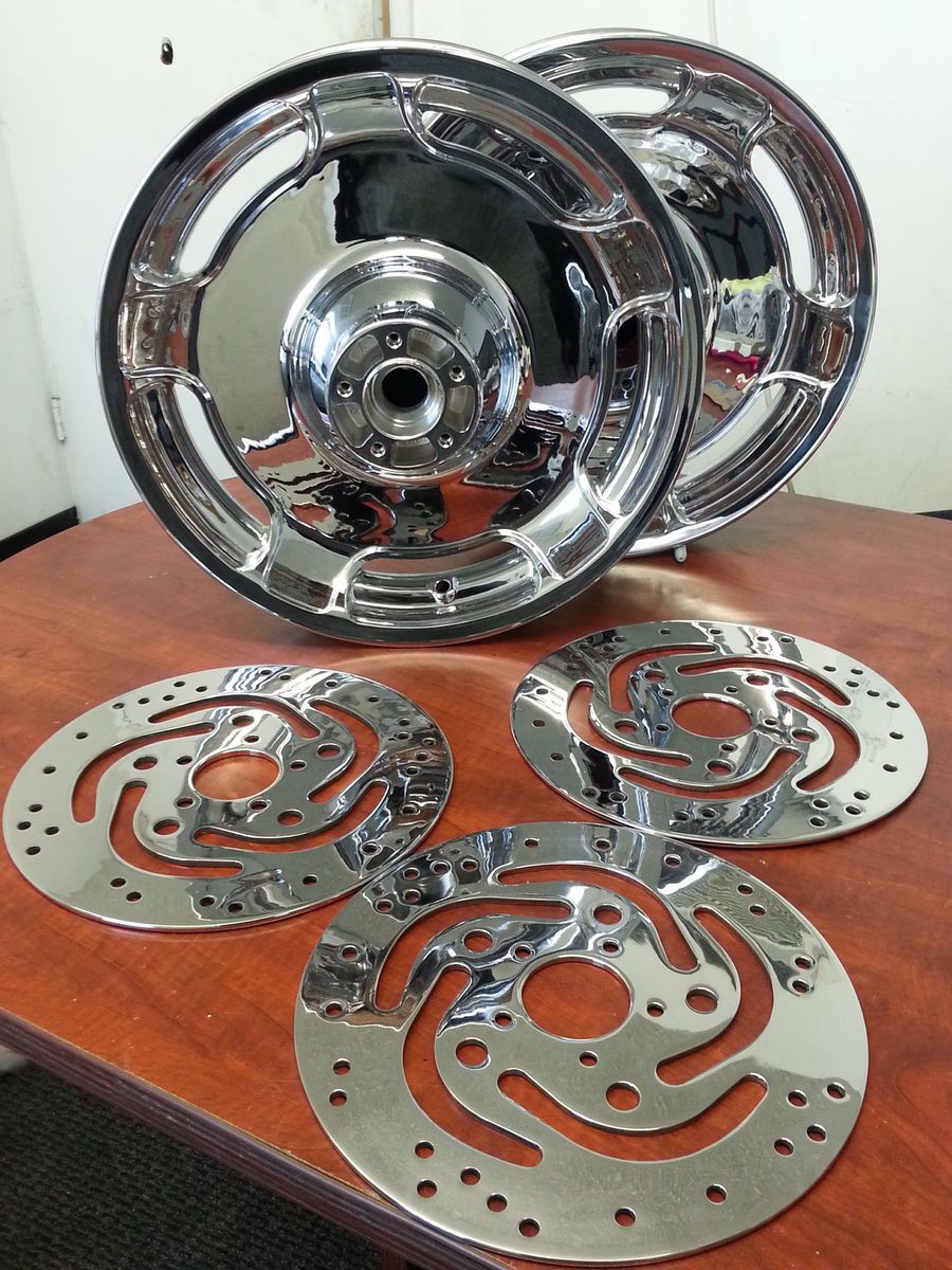 Chrome Street Glide Wheels w High Polished Rotors 2000 2008