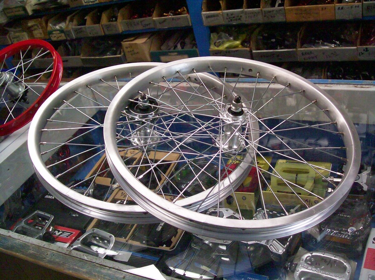  BMX WHEELSET WHEELS ZAC 25 USA MADE DOUBLE WALLED RIMS 36H 3 8 AXLES