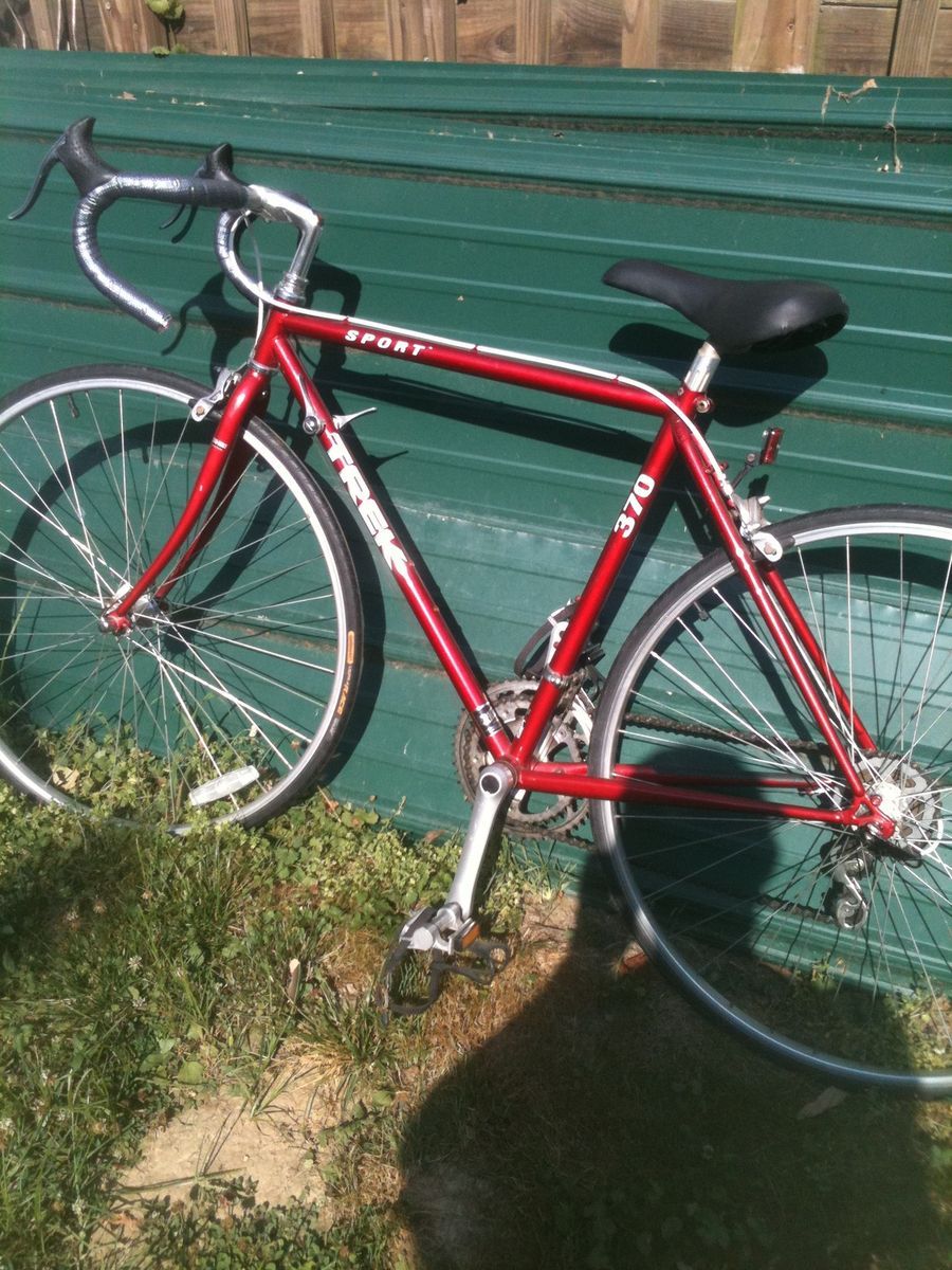 Bike Nice 49cm Red 30 Standover 700 Wheels Chromoly Frame Nice