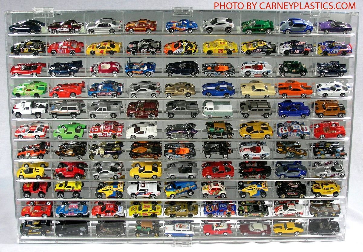 Hot Wheels Display Case 99CAR Tilted Shelf 1 64 Diecast