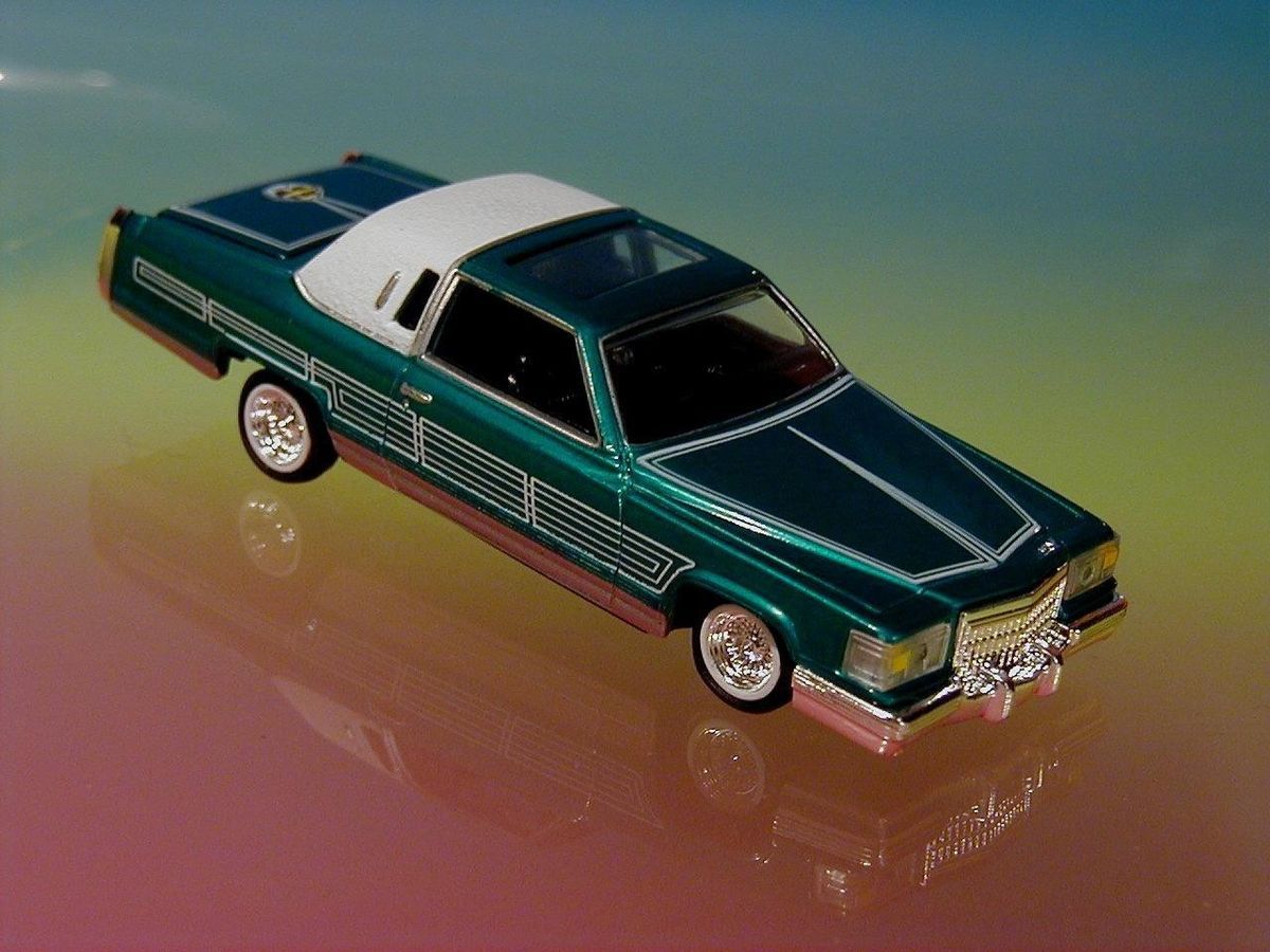 Hot 81 Cadillac Coupe DeVille Lowrider Limited Edition 1 64 Scale