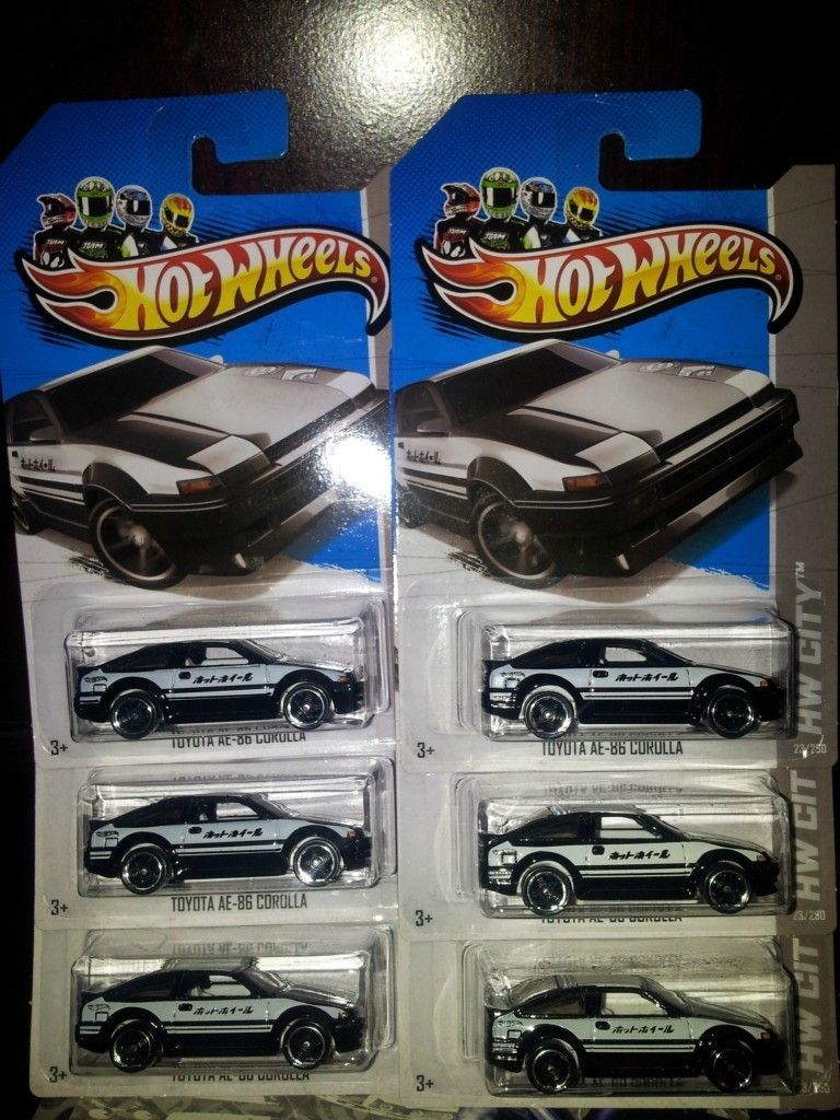 Hotwheels Toyota AE 86 Corolla Lot