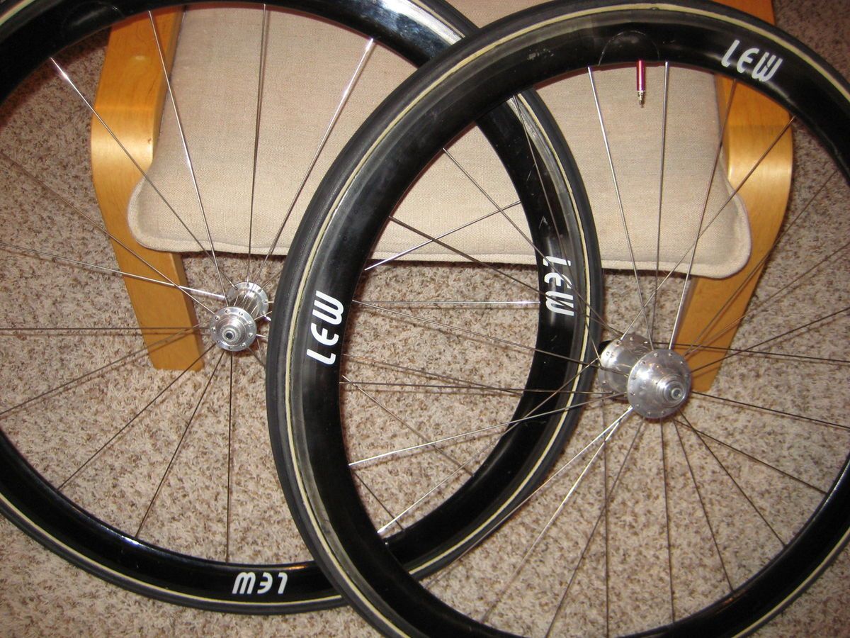 Lew Carbon Wheels Set 700c Tubular