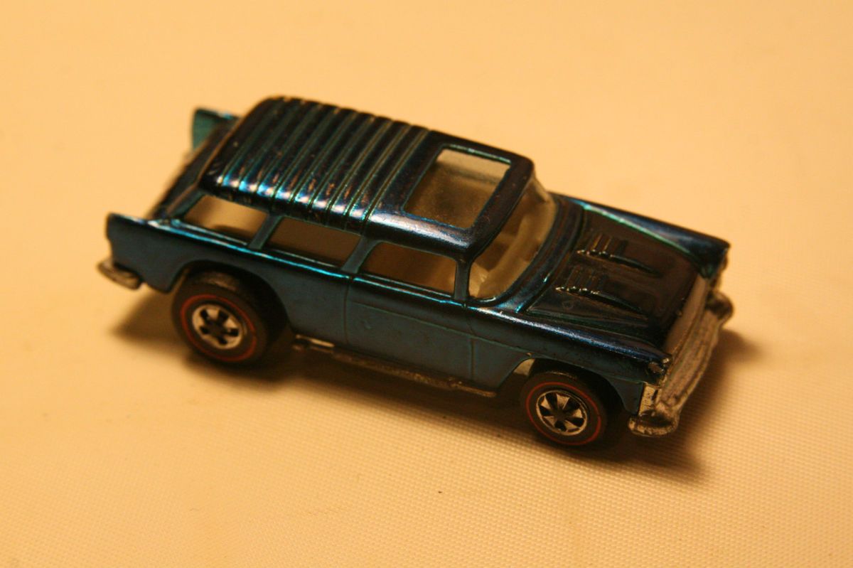 Hot Wheels Redline Classic Nomad 1969 Nice