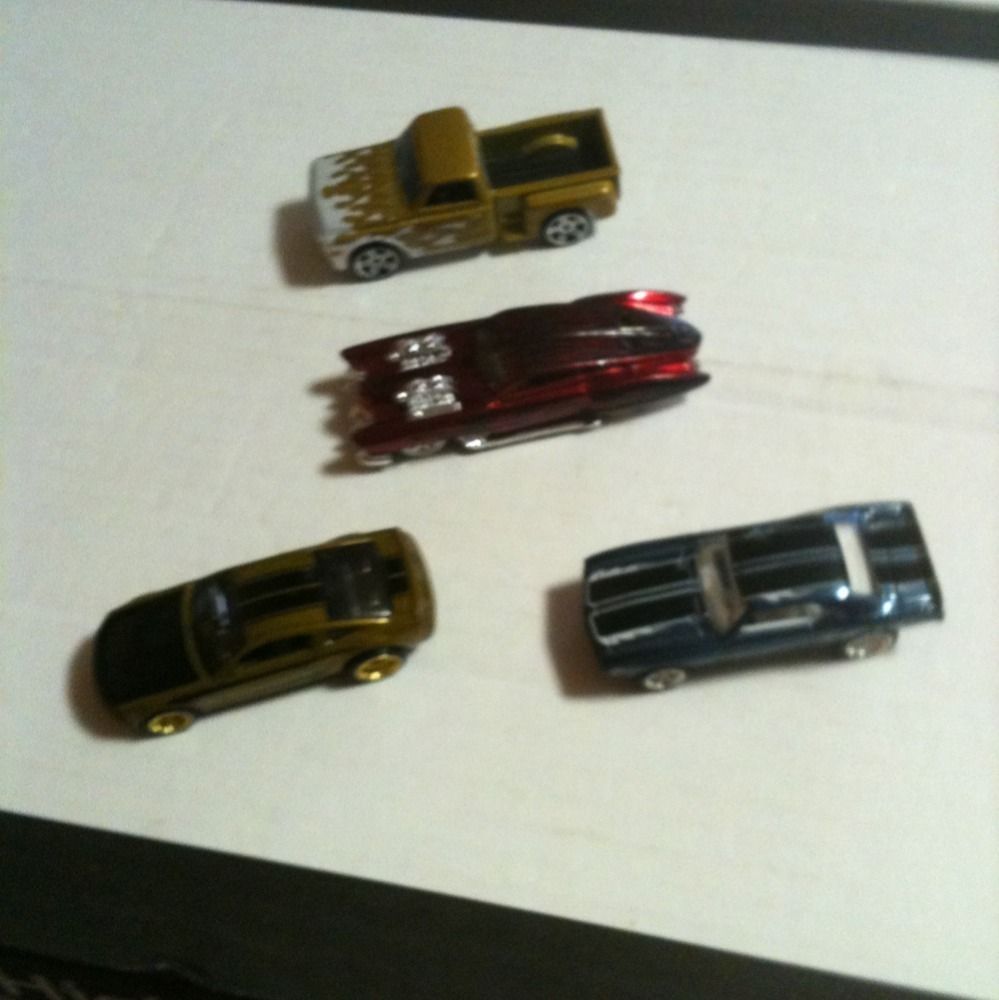 Hot Wheels Super T Hunts Lot of 3 and 1 Regular T Hunt Loose Cars 69