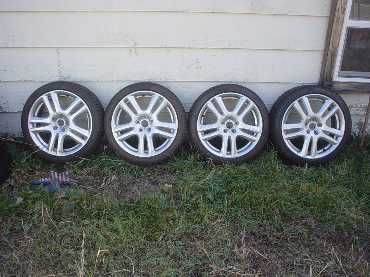 Set of 4 Tire Wheel Package Bridgestone Blizzak 225 40R18 LM 22 Tires