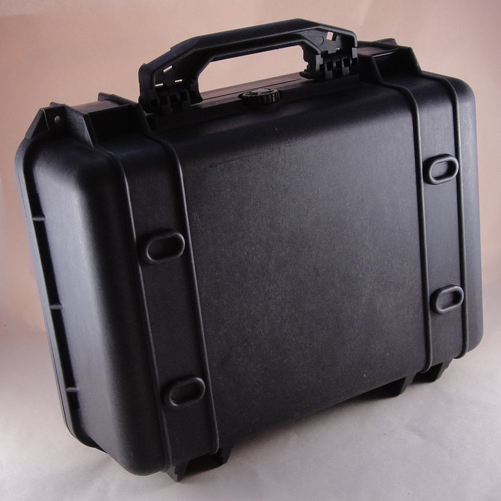 Pelican 1450 Waterproof Camera Equipment Case with Foam